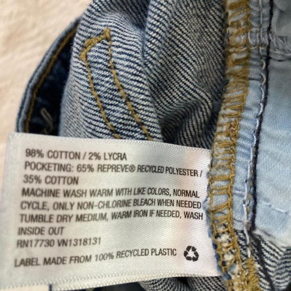 Universal Thread High Rise Straight Jeans - Picture 9 of 12